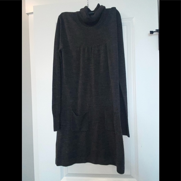 Susan Lawrence turtleneck dress w/pockets - Picture 4 of 4